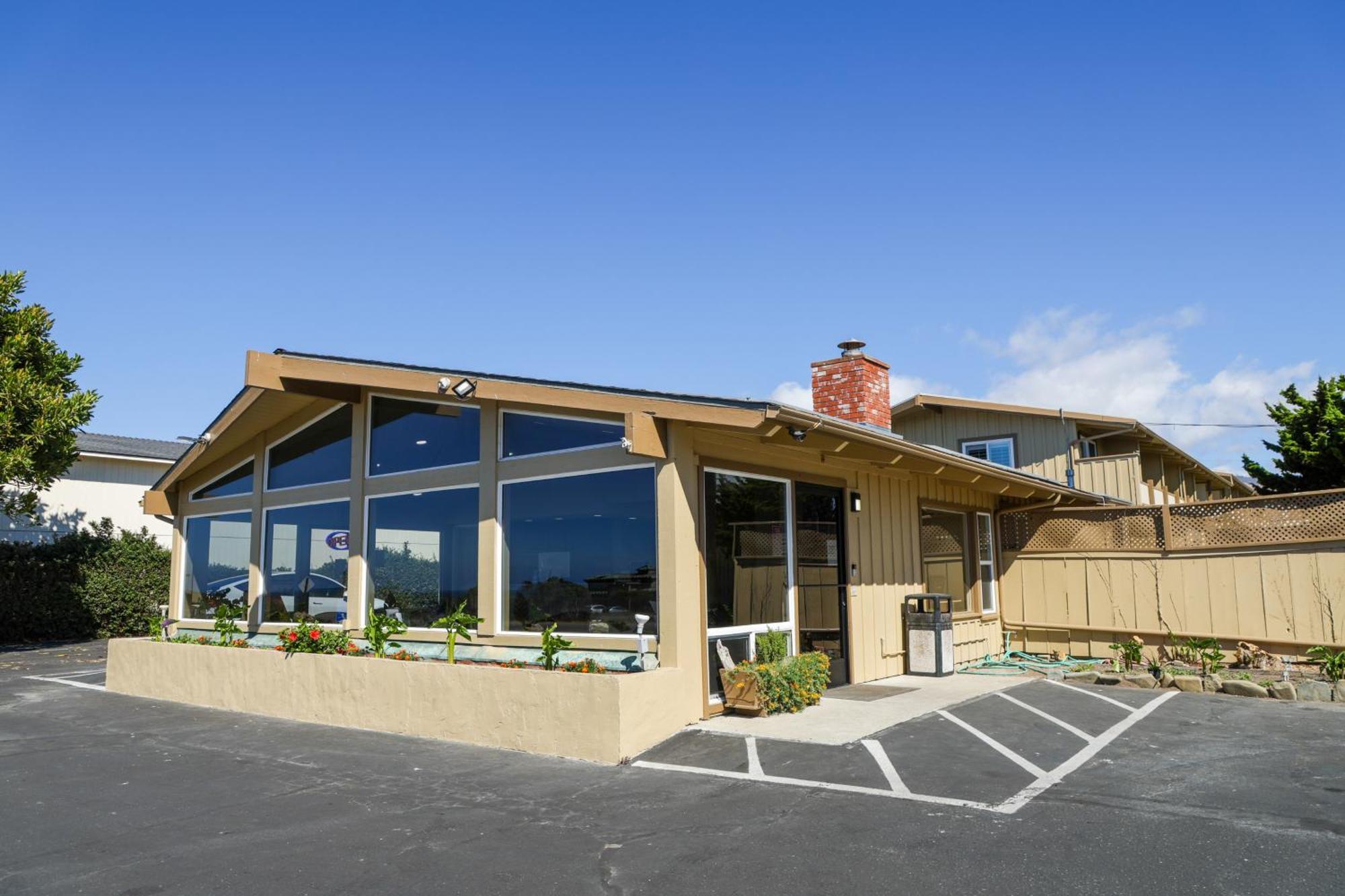 Silver Surf Motel San Simeon Eksteriør bilde