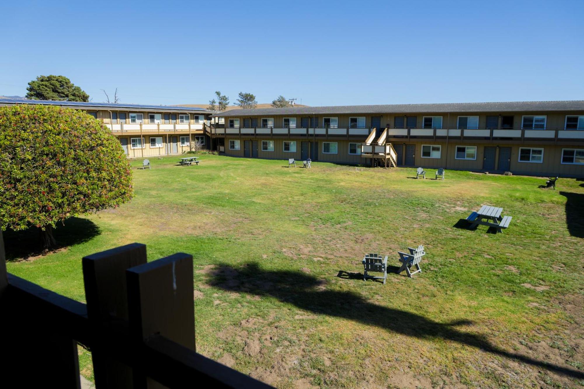 Silver Surf Motel San Simeon Eksteriør bilde